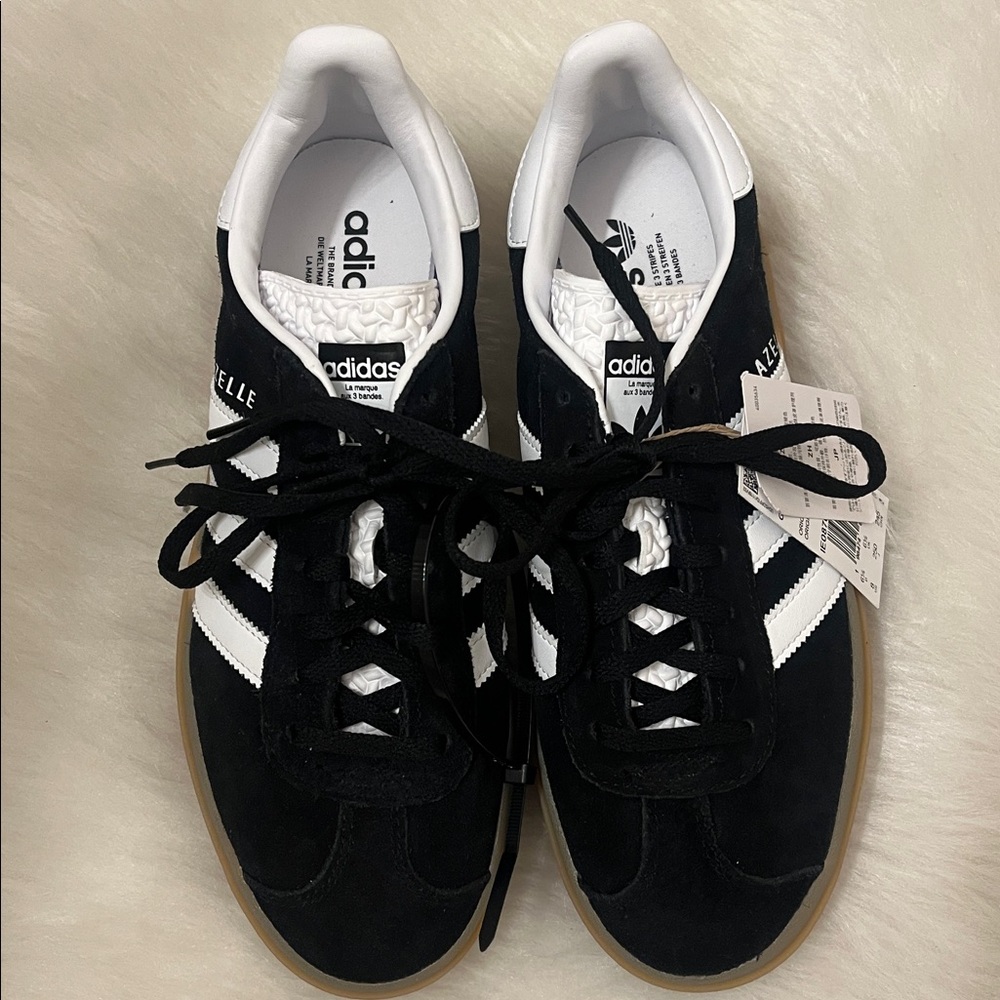Adidas Women’s Gazelle Bold Platform Sneaker - Size 8 - Picture 3 of 9